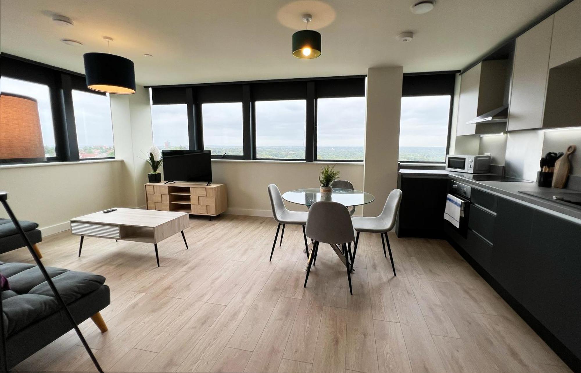 The Kaizen Apartment West Bromwich Room photo