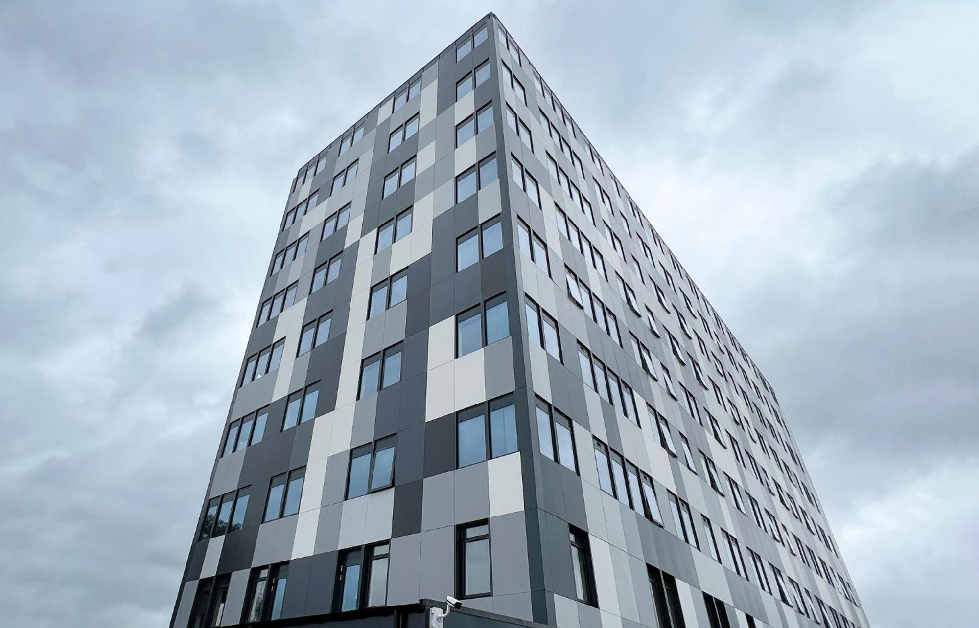 The Kaizen Apartment West Bromwich Exterior photo