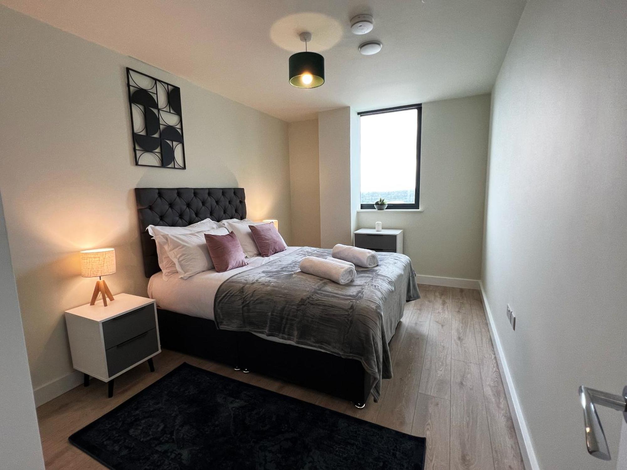 The Kaizen Apartment West Bromwich Room photo