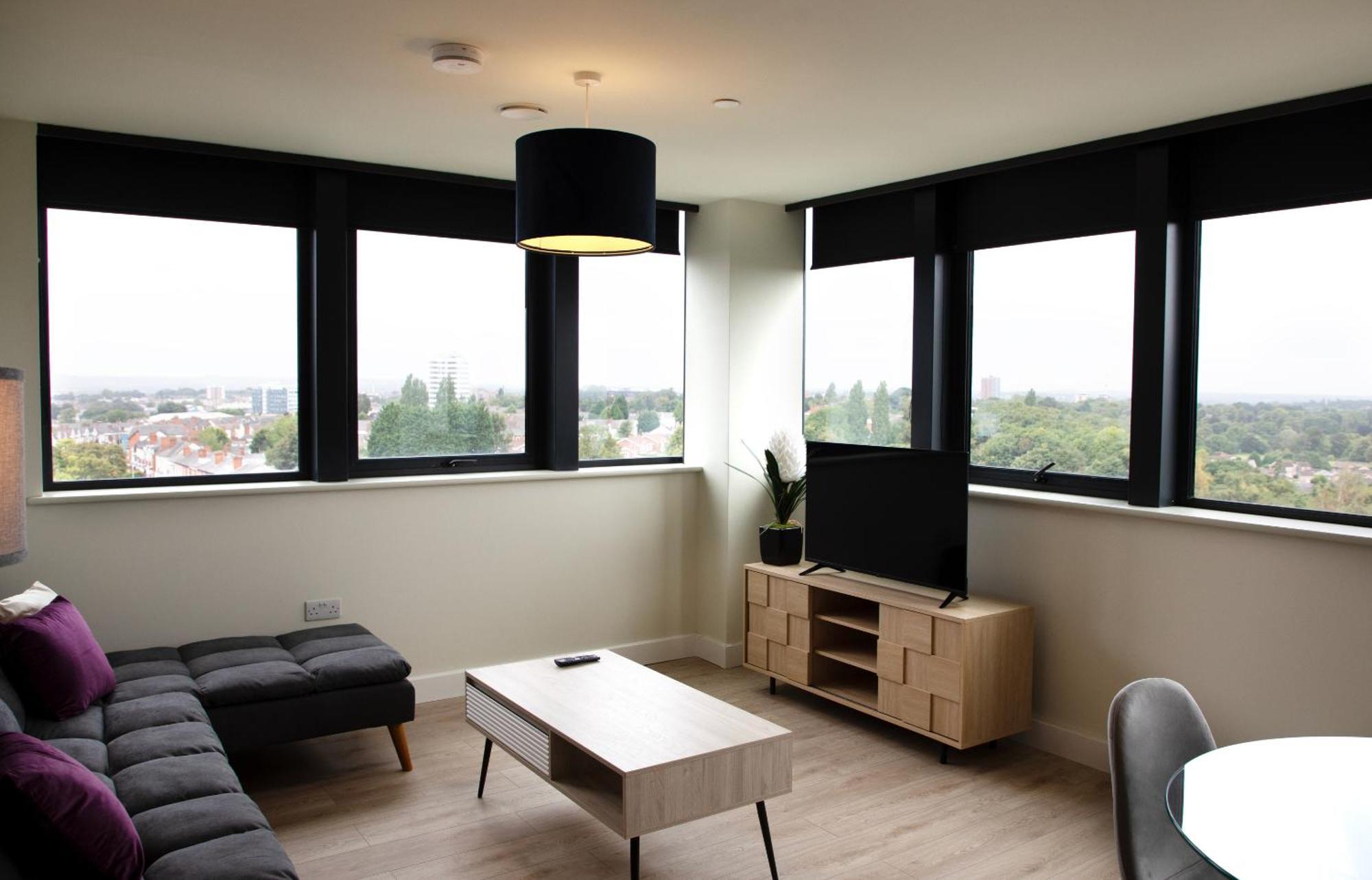 The Kaizen Apartment West Bromwich Exterior photo